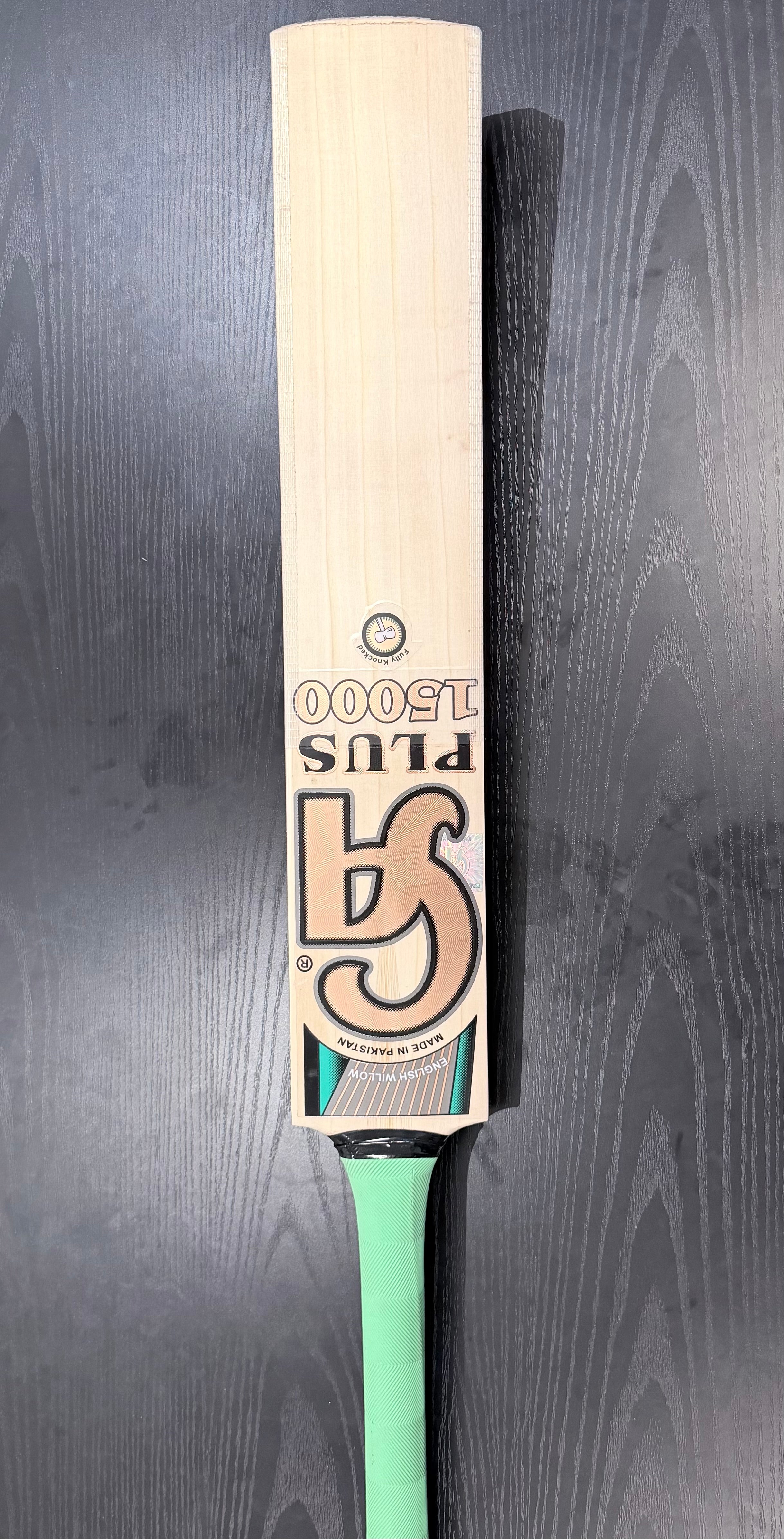 CA 15000 Plus Cricket Bat